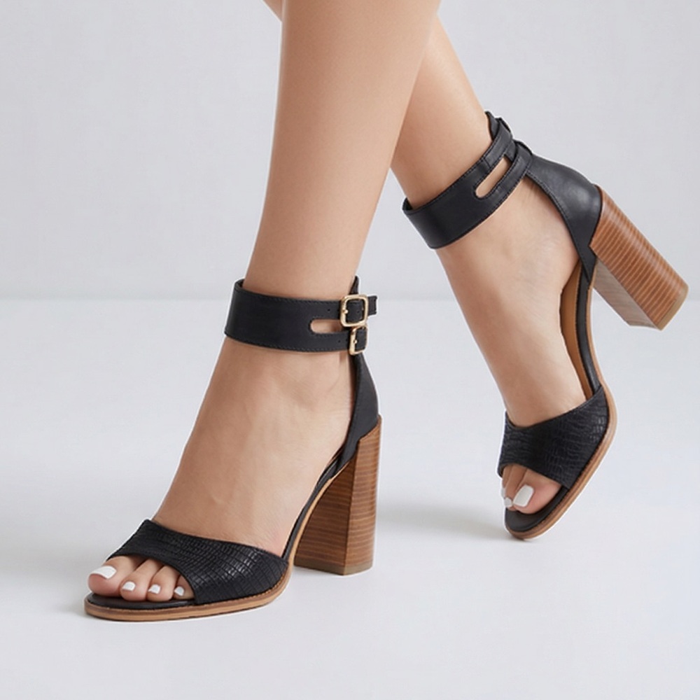 Dolce Vita stacked heel black Sandals
